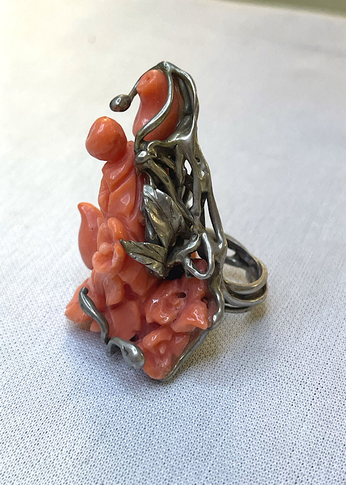 Anello Scultura Corallo salmone e Argento - Image 4